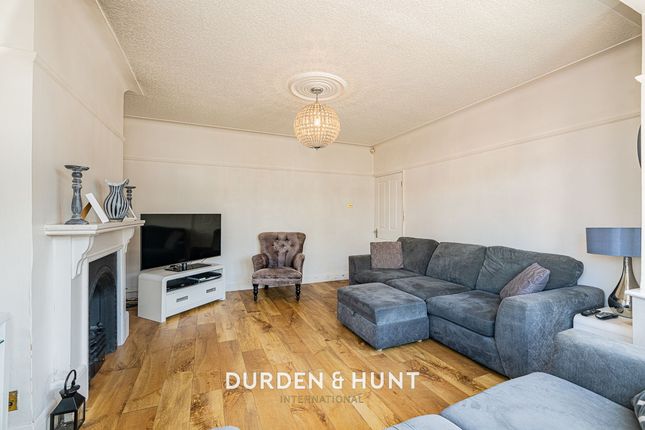 23 Onslow Gardens, London photo 4