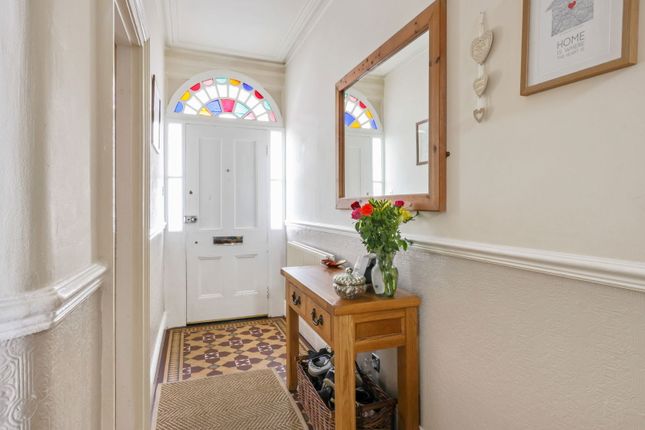 23, Leighton Road, Cheltenham photo 3