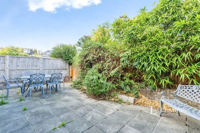 Outram Road, West Sussex photo 4