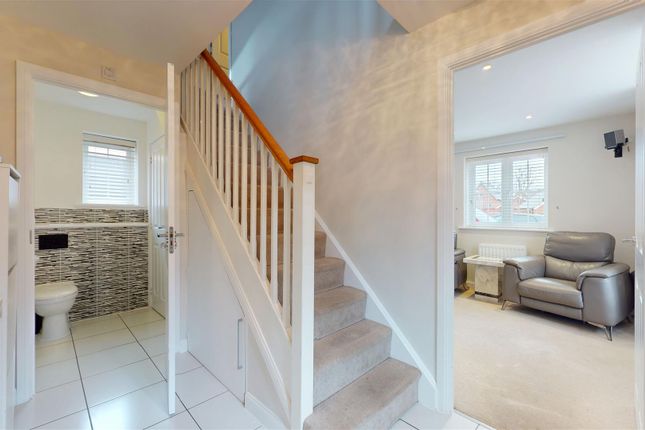 2, Hereford Way, Milton Keynes photo 3