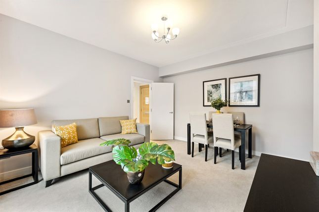 Flat to rent in 52 Richmond Court, 200 Sloane Street, London