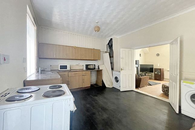 7, Thirteenth Street, Peterlee photo 4