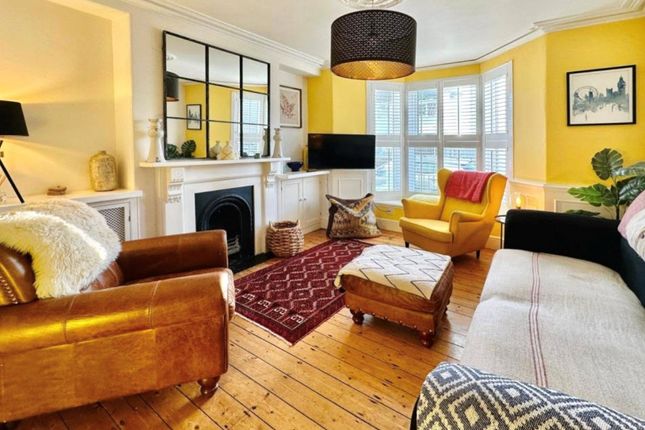 11, Queens Road, Devon photo 4