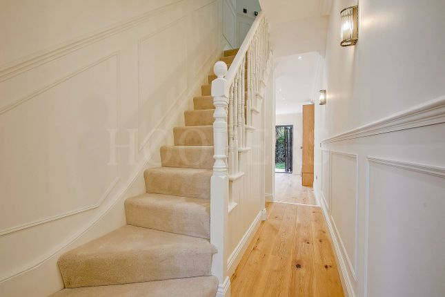 51, West Ella Road, London photo 3