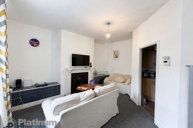 60, Norwood Road, Huddersfield photo 3