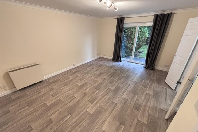 Churchwood Road, Didsbury photo 2