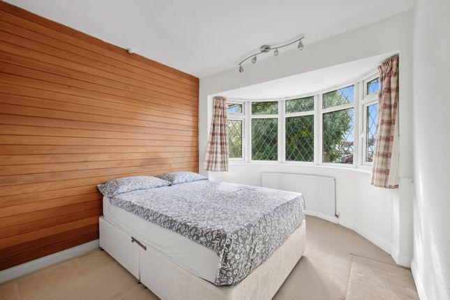 128, Aragon Road, Morden photo 4