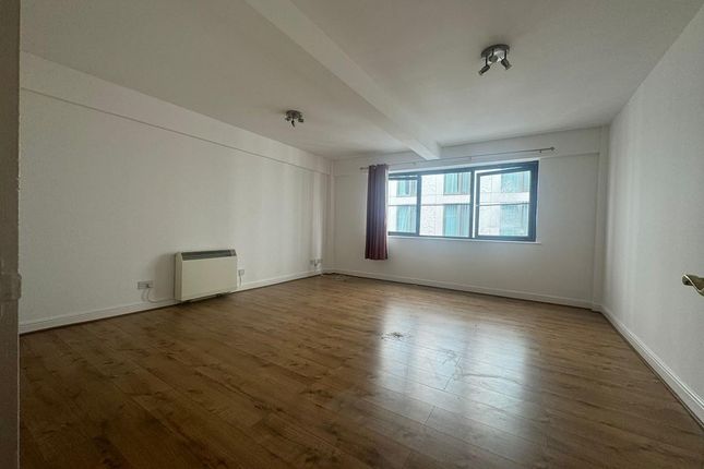 Apt 35, Tuscany House, Manchester photo 2