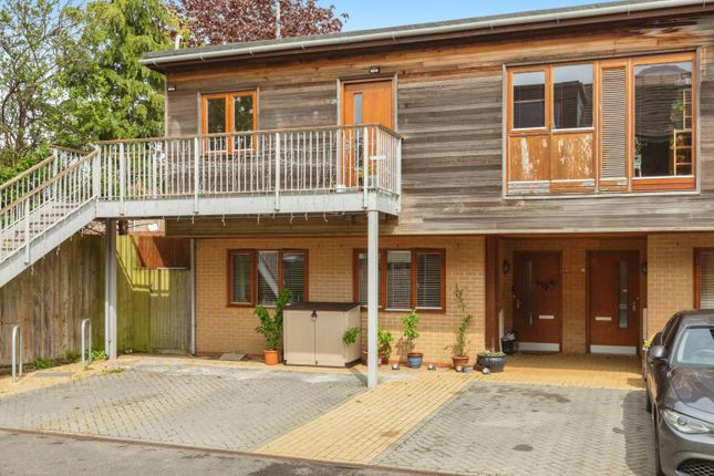 Thumbnail Flat for sale in Wellesley Mews, Bristol