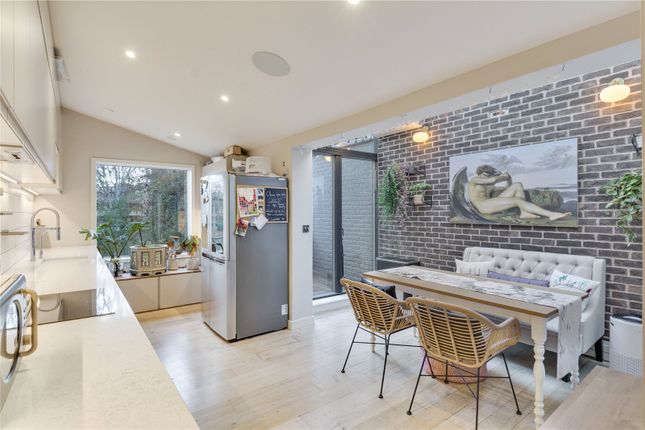 Lilac House, 2, Modbury Gardens, London photo 4