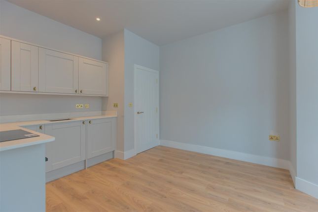 Flat 3, 1 Carlton Avenue, Ramsgate photo 4