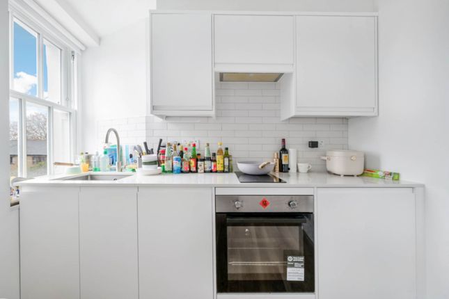 Flat 6, Chalk Farm Road, London photo 4