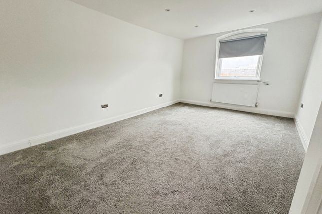 Royal Terrace, Southend-On-Sea photo 4