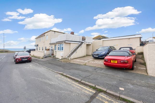 Flat for sale in Broomfield Avenue, Telscombe Cliffs, Peacehaven