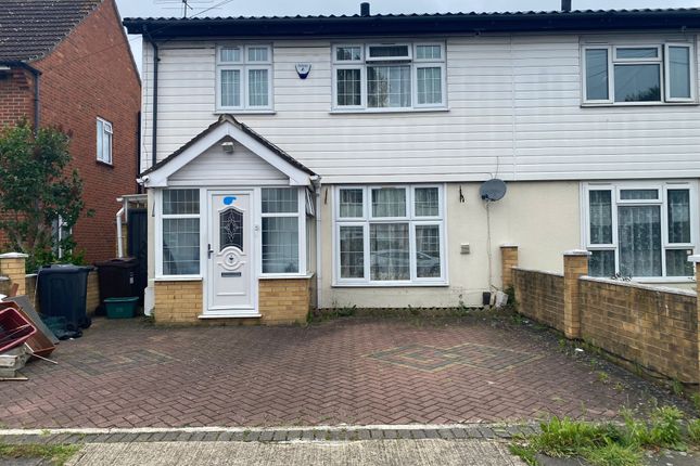 Thumbnail Semi-detached house to rent in Stansfield Road, Hounslow