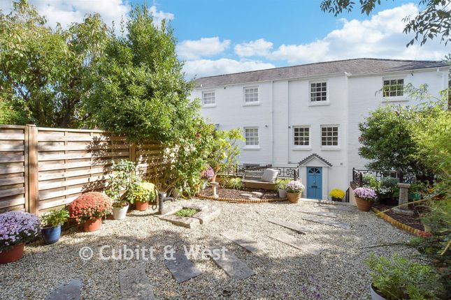 3-bed terraced on 27, Surrey Street, Arundel, £525,000