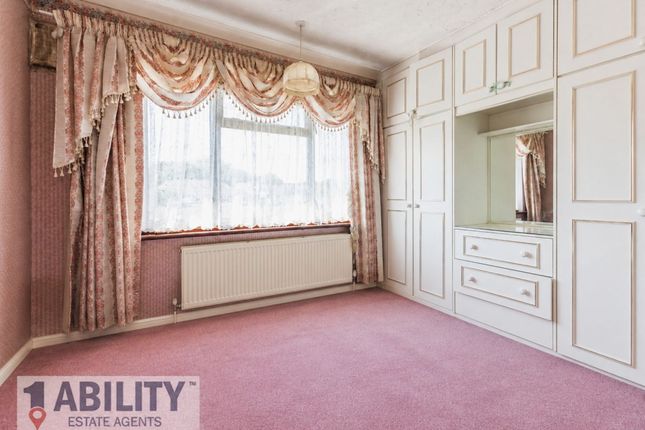 7774, Crosslands Avenue, London photo 5