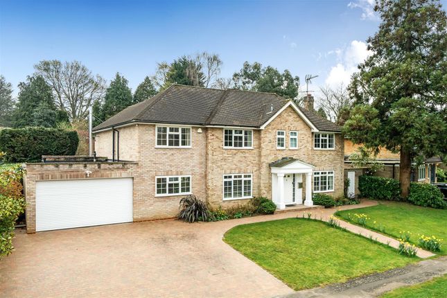 5-bed house on 32, Shepherds way, Liphook, £1,275,000