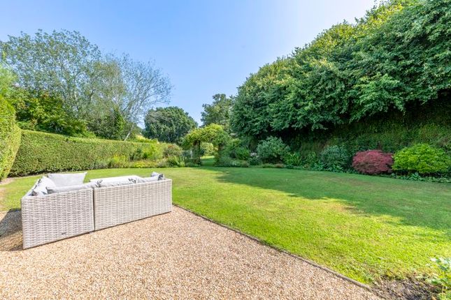 4, Tile Barn Close, Isfield photo 2