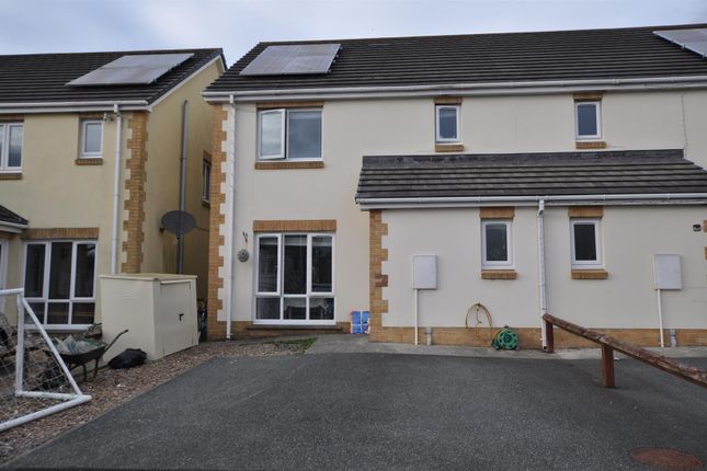 3-bed semi-detached on Cae Gwyrdd, Carmarthen, £210,000