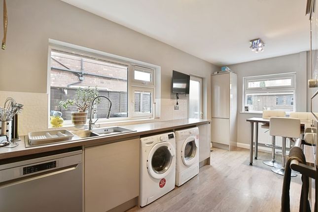 8, Brancaster Drive, Lincoln photo 2