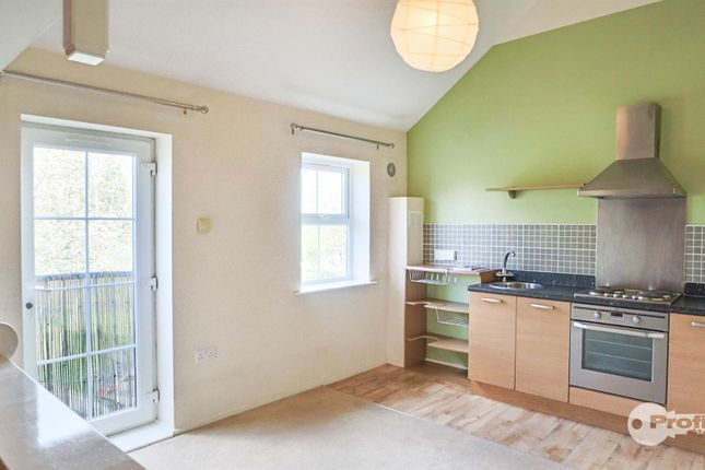 12, Bartlett Close, Earl Shilton photo 2