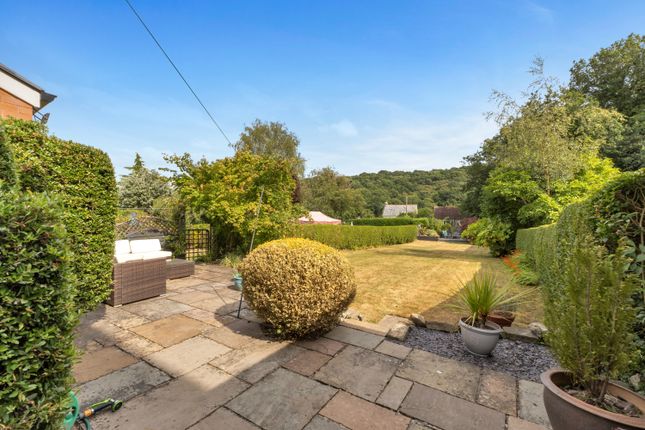 7, Endowood Road, Sheffield photo 4