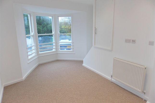 Terraced house to rent in Easton Square, Portland
