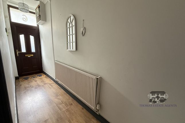6, Llewellyn Street, Tonypandy photo 2