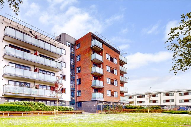 Thumbnail Flat for sale in Penniwell Close, Edgware