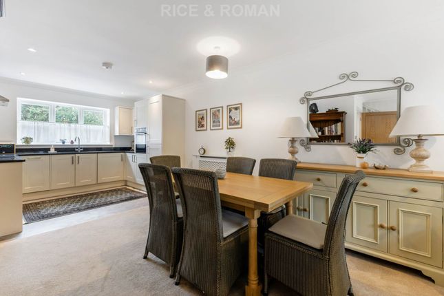Daisy Cottage,Lynwood Village, Rise Road, Ascot photo 4