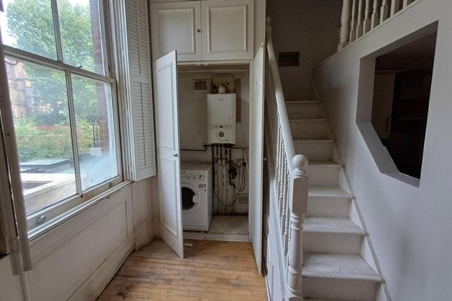 Flat 2, 134, Fellows Road, London photo 2
