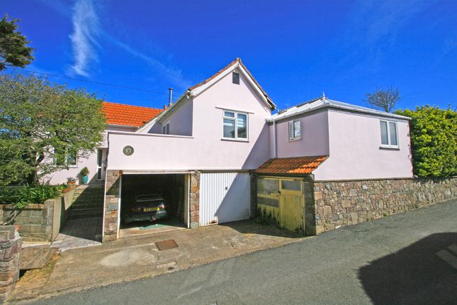Detached house for sale in Le Moulin Blaye, Venelle Du Val Du Sud, Alderney