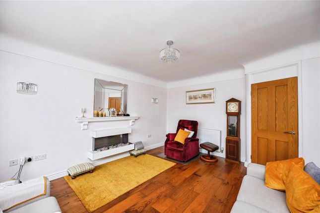 14, Towers Avenue, Merseyside photo 4