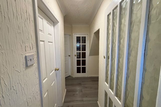 5a, Hawthorn Crescent, Skelmersdale photo 2