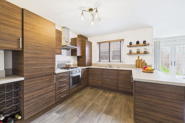 65 Blacader Drive, Glasgow photo 3