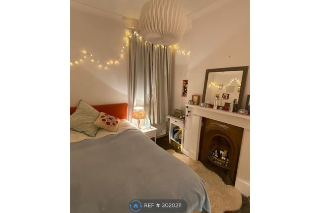 Nepaul Road, London photo 3