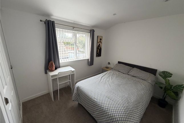 555, Wells Road, Bristol photo 2