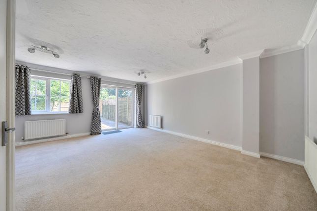 9, Goldwire Drive, Chandler's Ford photo 4