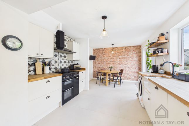 18 Langdon Down Way, Torpoint photo 3