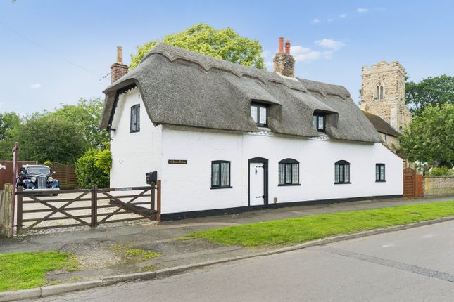 35, High Street, St Neots photo 2