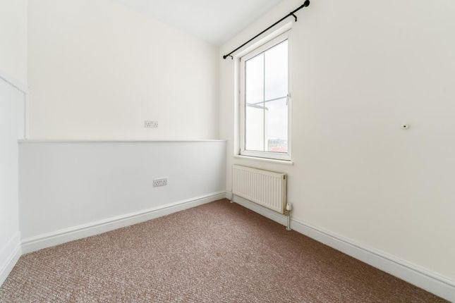 Terraced house to rent in Shelley Street, Old Town