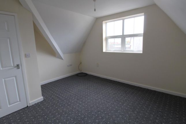 Apartment 4 New Airedale Hotel, Apt 4 197, Holywell Lane, Castleford photo 4