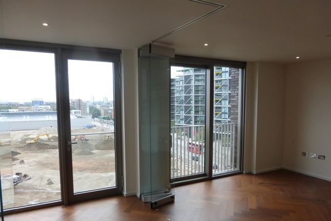 Apartment B66 Capital Building, 8 New Union Square, London photo 2