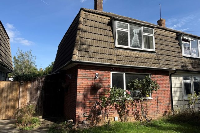 2-bed semi-detached on 33 Rutland Road, Chelmsford, £180,000