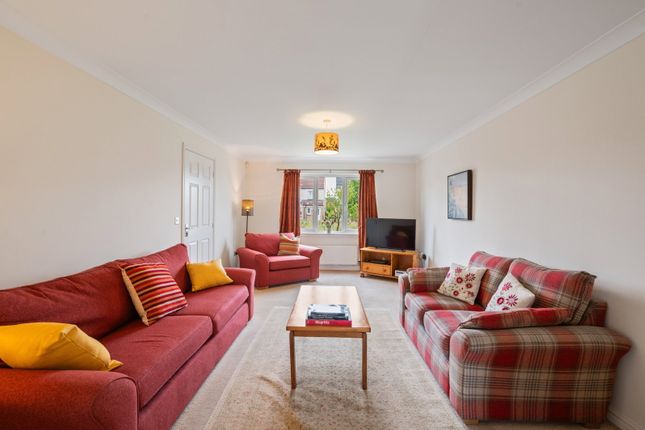 75, Russell Drive, Bathgate photo 2
