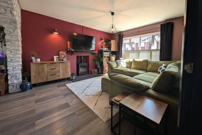 18, Wyatt Close, Lincoln photo 2