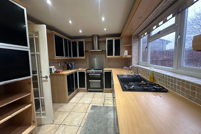 50, Badminton Road, Leicester photo 2