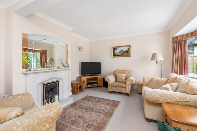 24 The Ridings, Littlehampton photo 4