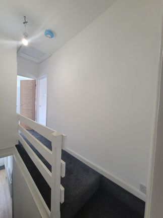 19 Mansel St, Neath photo 2